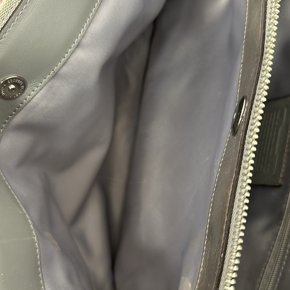 Coach Purse - Picture 5 of 9